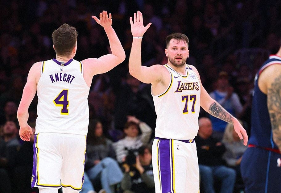 Piala NBA: Luka Doncic Comeback dengan 44 Poin Gemilang Bantu Lakers Bungkam Grizzlies