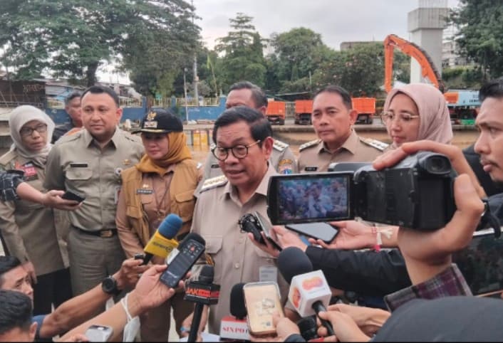 Pemprov Jakarta Bantu Penanganan Banjir Bekasi, 200 Pasukan Orange Diterjunkan