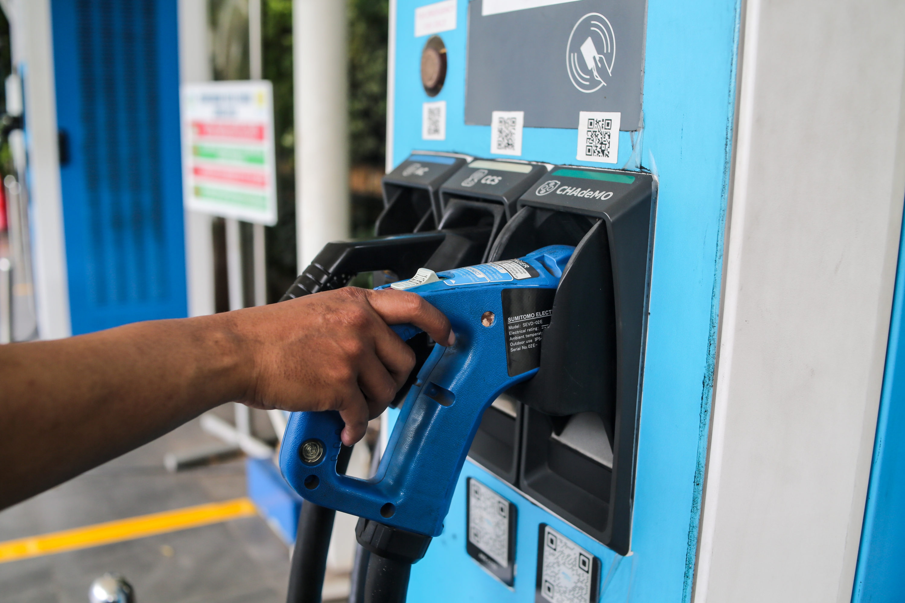 ESDM: Penutupan Kilang Global Dipicu Lonjakan Kendaraan Listrik