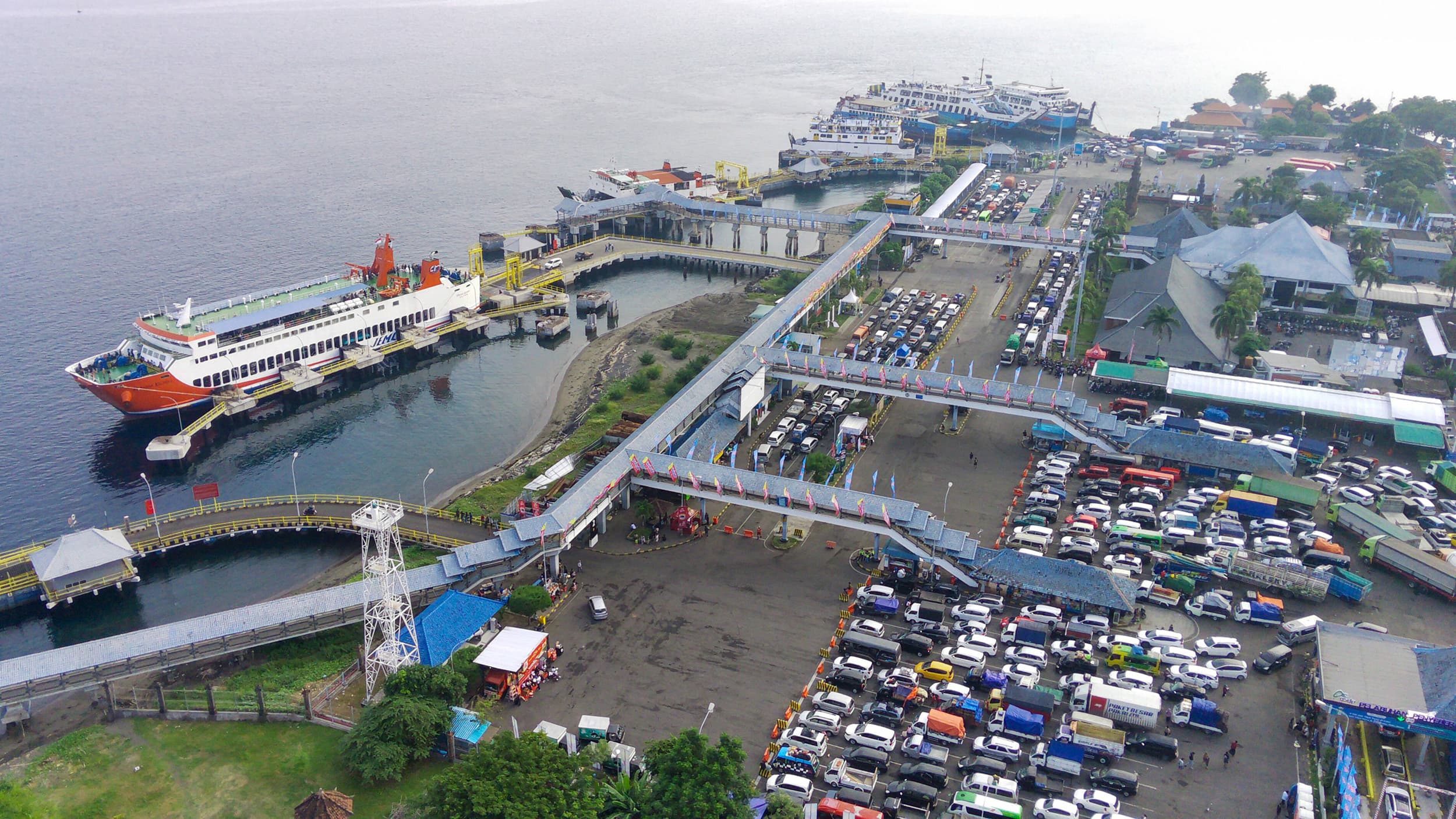 Antrean ke Gilimanuk Padat, Kemenhub Kerahkan 35 Kapal