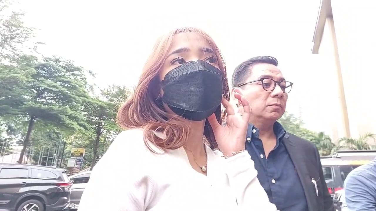 Fuji Laporkan Eks Rekan Kerja ke Polisi, Buntut Dugaan Penipuan dan Penggelapan, Begini Ceritanya!