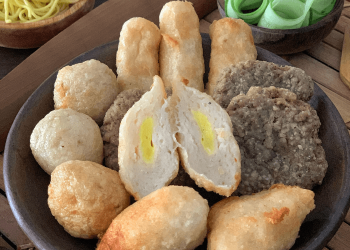 Kuliner Malam Khas Palembang: Dari Pempek Hingga Martabak HAR