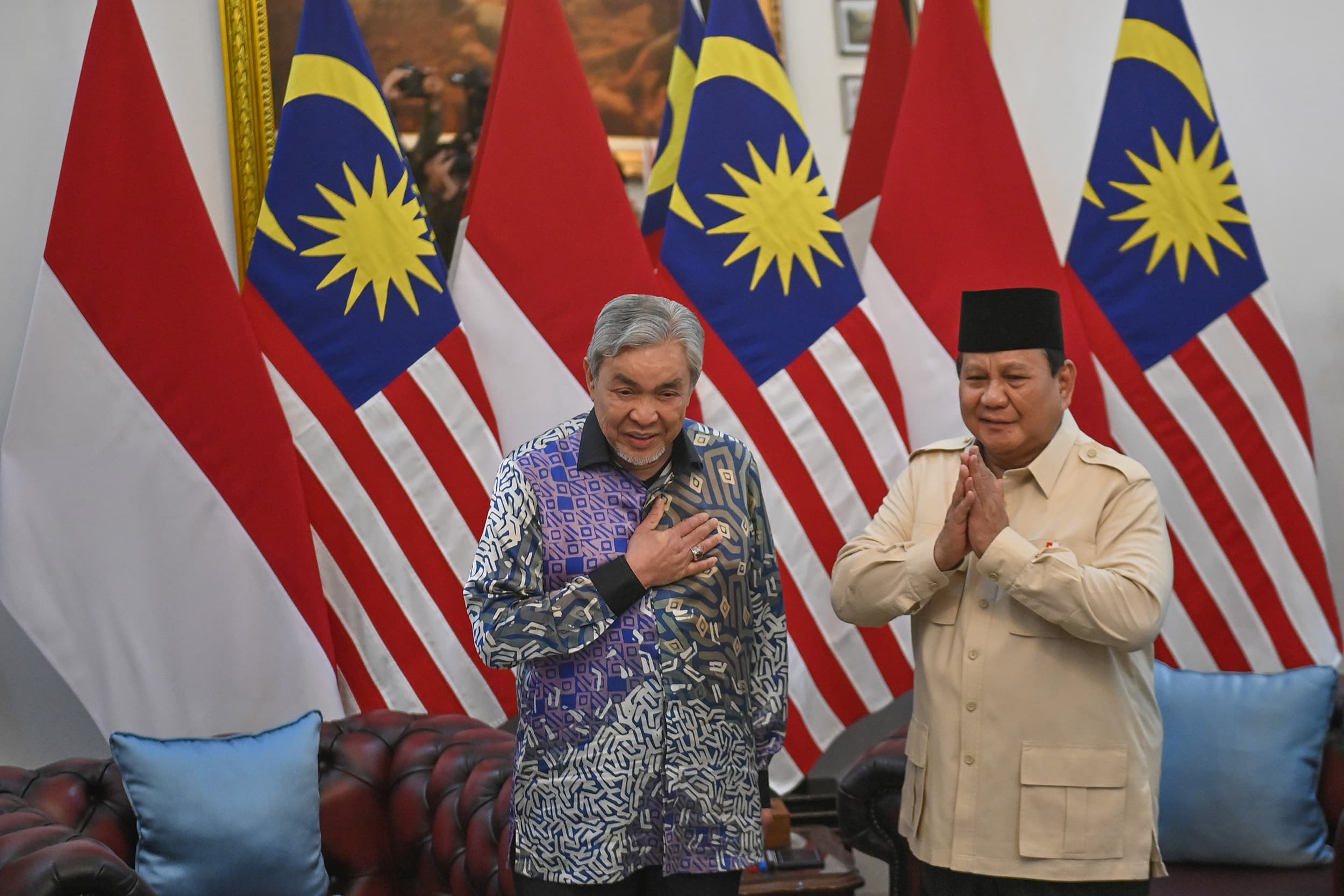 Prabowo dan Wakil PM Malaysia Bahas Tarif Trump hingga Kemerdekaan Palestina