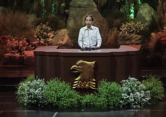 Jokowi Lapor ke Polda Metro Jaya Terkait Tuduhan Ijazah Palsu, Polemik Semakin Memanas