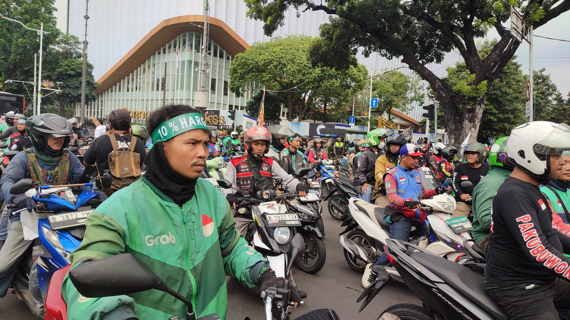 Tuntutan Penurunan Komisi Ojol Menguat, Pemerintah Diminta Tak Gegabah Ambil Kebijakan