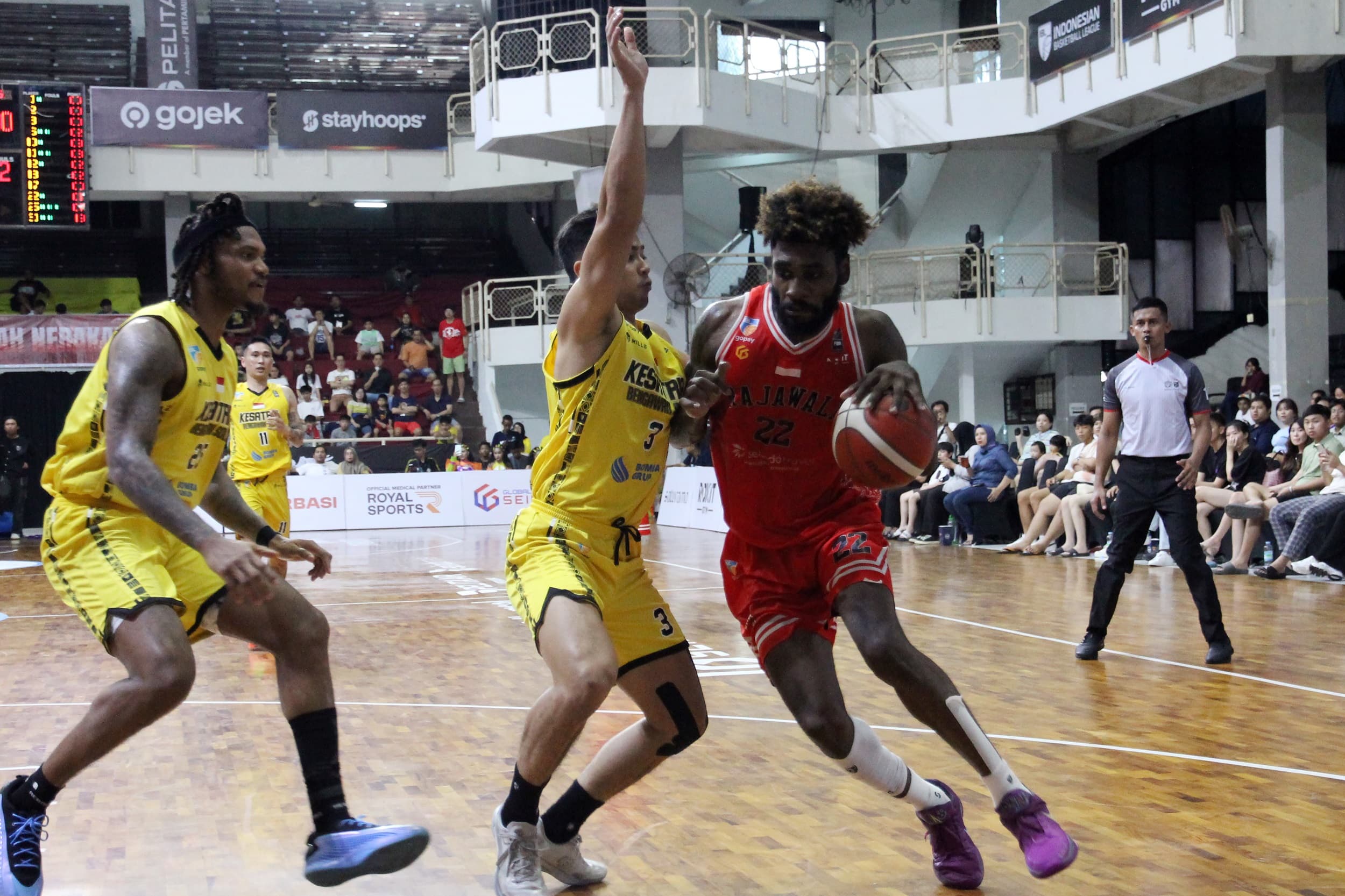 Perbasi Akui Kesalahan Wasit IBL, Sebut Belum Mampu Imbangi Level Kompetisi
