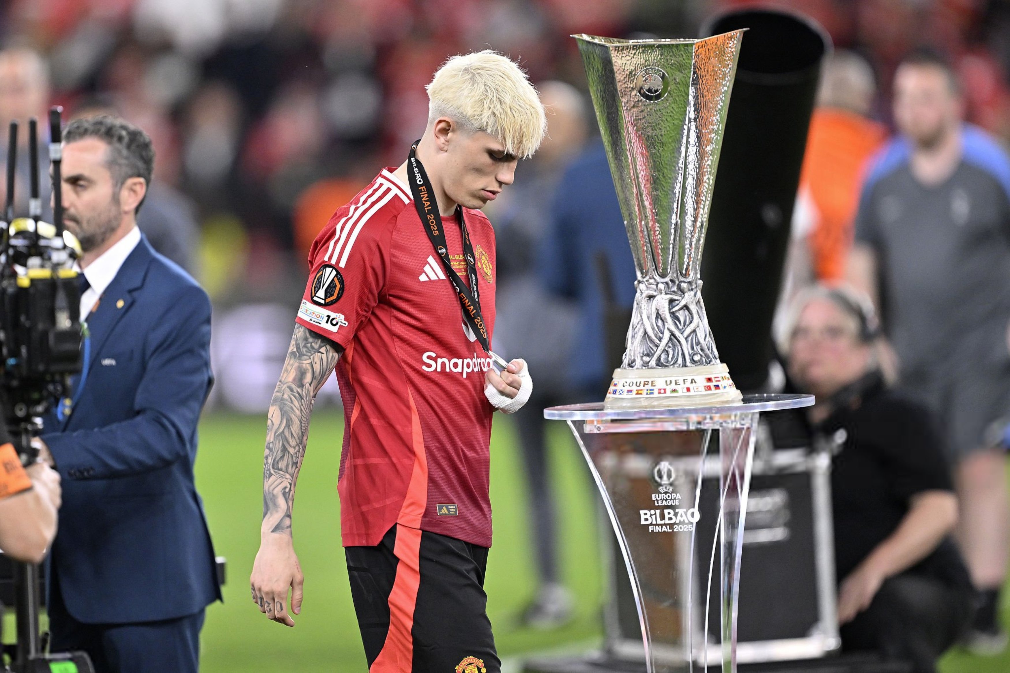 Kecewa Cuma Main 20 Menit di Final Liga Europa, Alejandro Garnacho Isyaratkan Hengkang dari MU