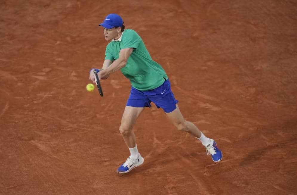 Prancis Terbuka: Jannik Sinner Mulus di Laga Pembuka, Bersiap Lawan Jagoan Tuan Rumah Richard Gasquet