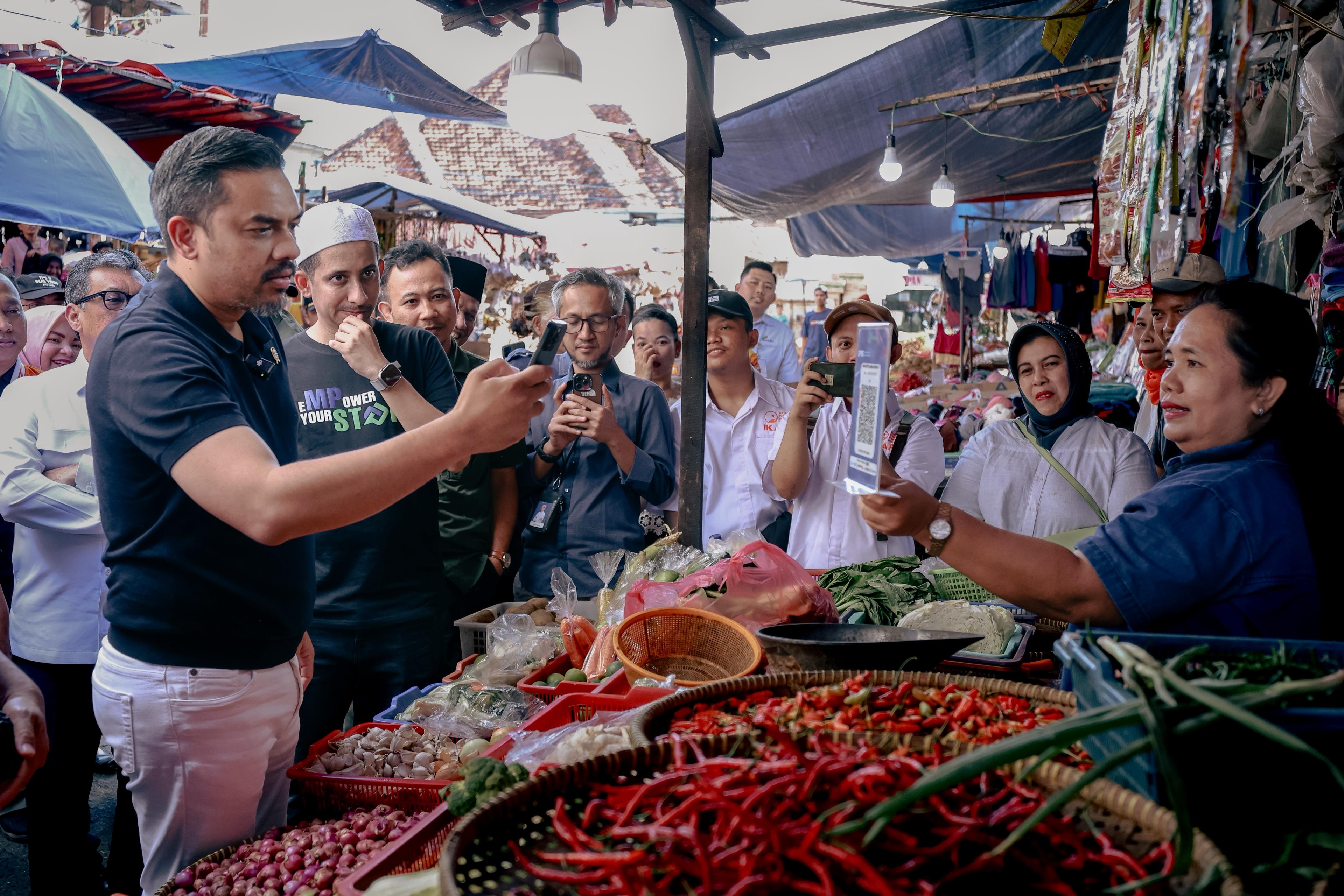 Pasar Tradisional Masuk Era Digital, Solusi Atasi Krisis Daya Beli
