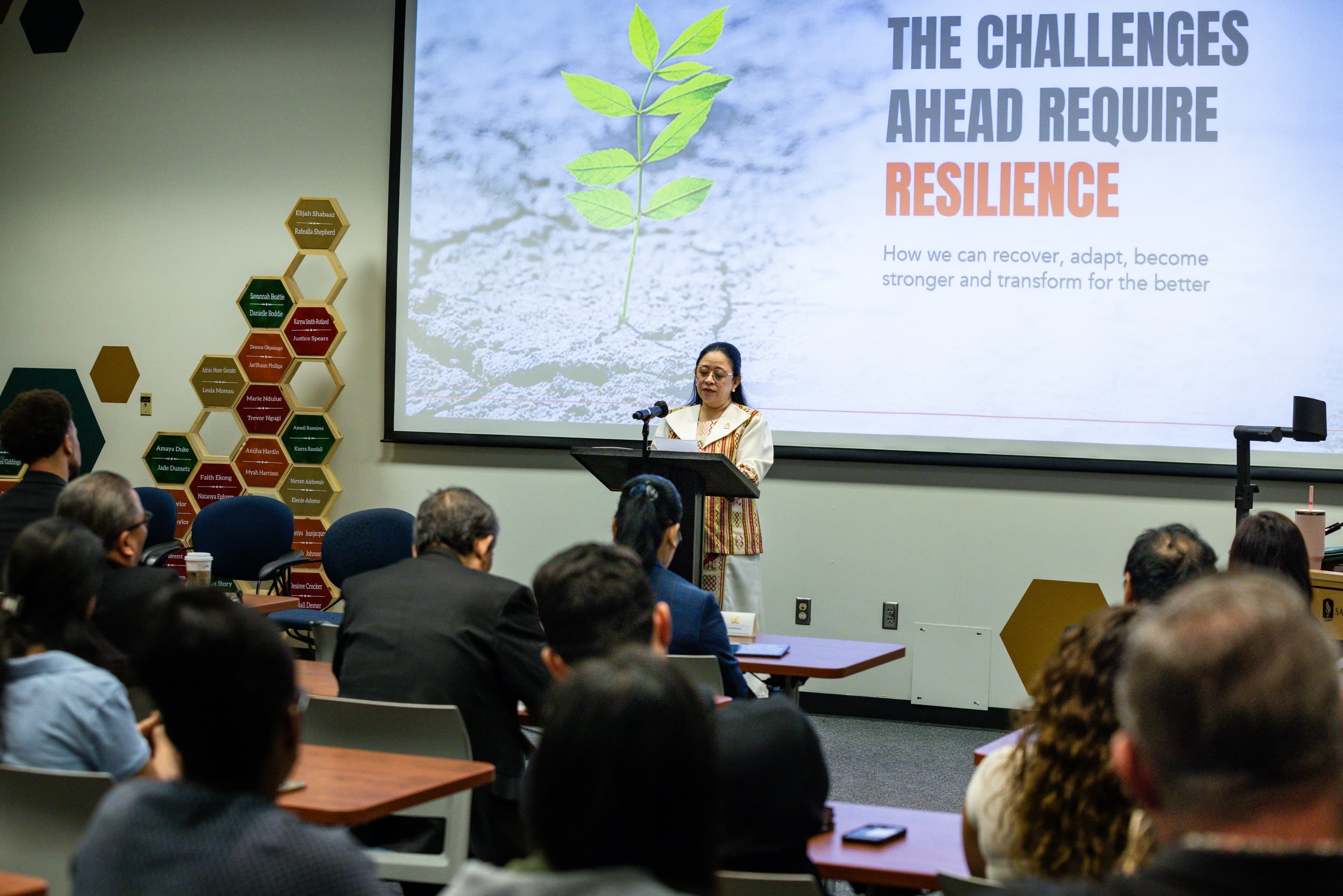 Di Konferensi Internasional CSU AS, Puan Serukan Peran Perempuan untuk Kemajuan Dunia