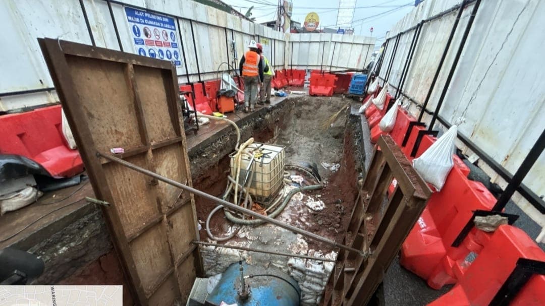 Air Menyembur ke Jalan di Jatiwaringin Bekasi, Ini Penjelasan PAM Jaya
