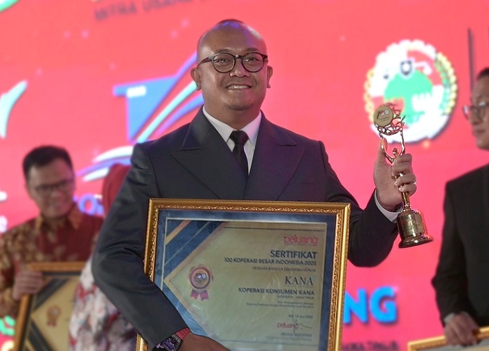 Koperasi Kana Raih Penghargaan Bergengsi 100 Koperasi Besar Indonesia 2025