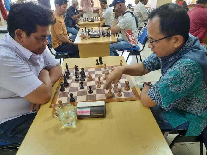 Siapa yang Pertama Kali Bermain Catur Hitam atau Putih? Inilah Asal-Usul Sejarah Permainan Strategi Populer Tersebut