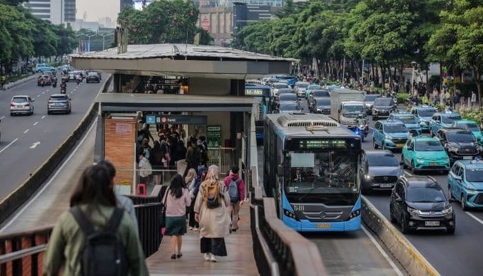 Hore, Tarif Transjakarta hingga MRT Hanya Rp1 Besok