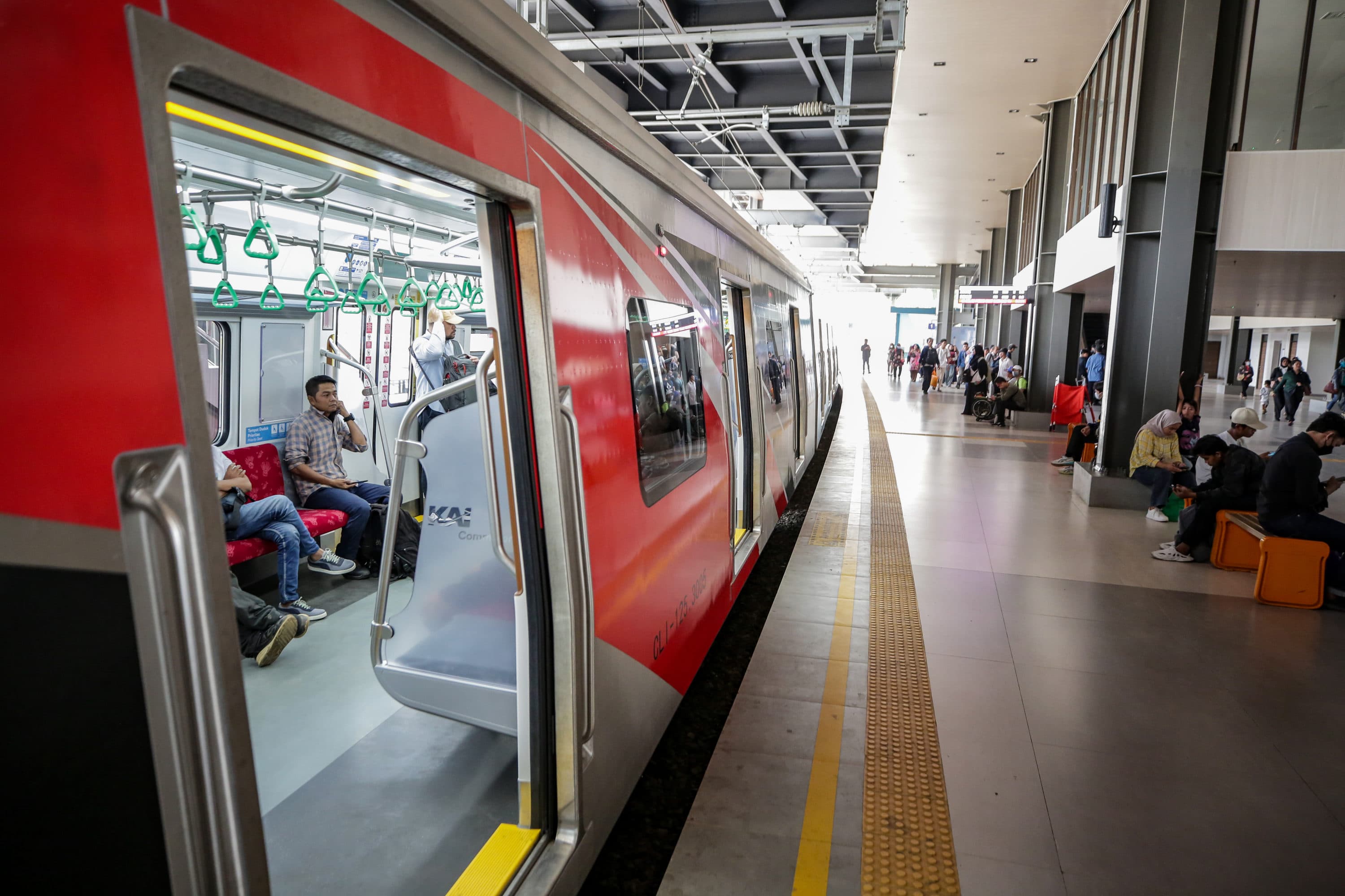 Imbas Demo DPR, KRL Rangkasbitung-Tanah Abang Hanya Sampai Stasiun Palmerah