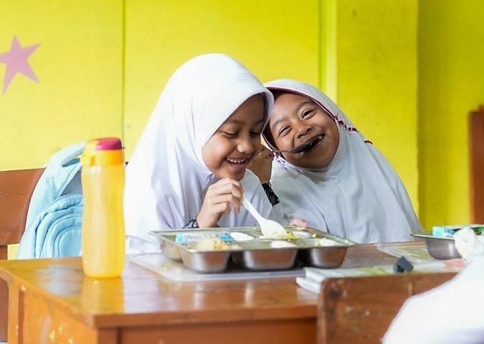 Program Makan Bergizi Gratis Terbukti Tingkatkan Indeks Massa Tubuh pada Anak dan Remaja
