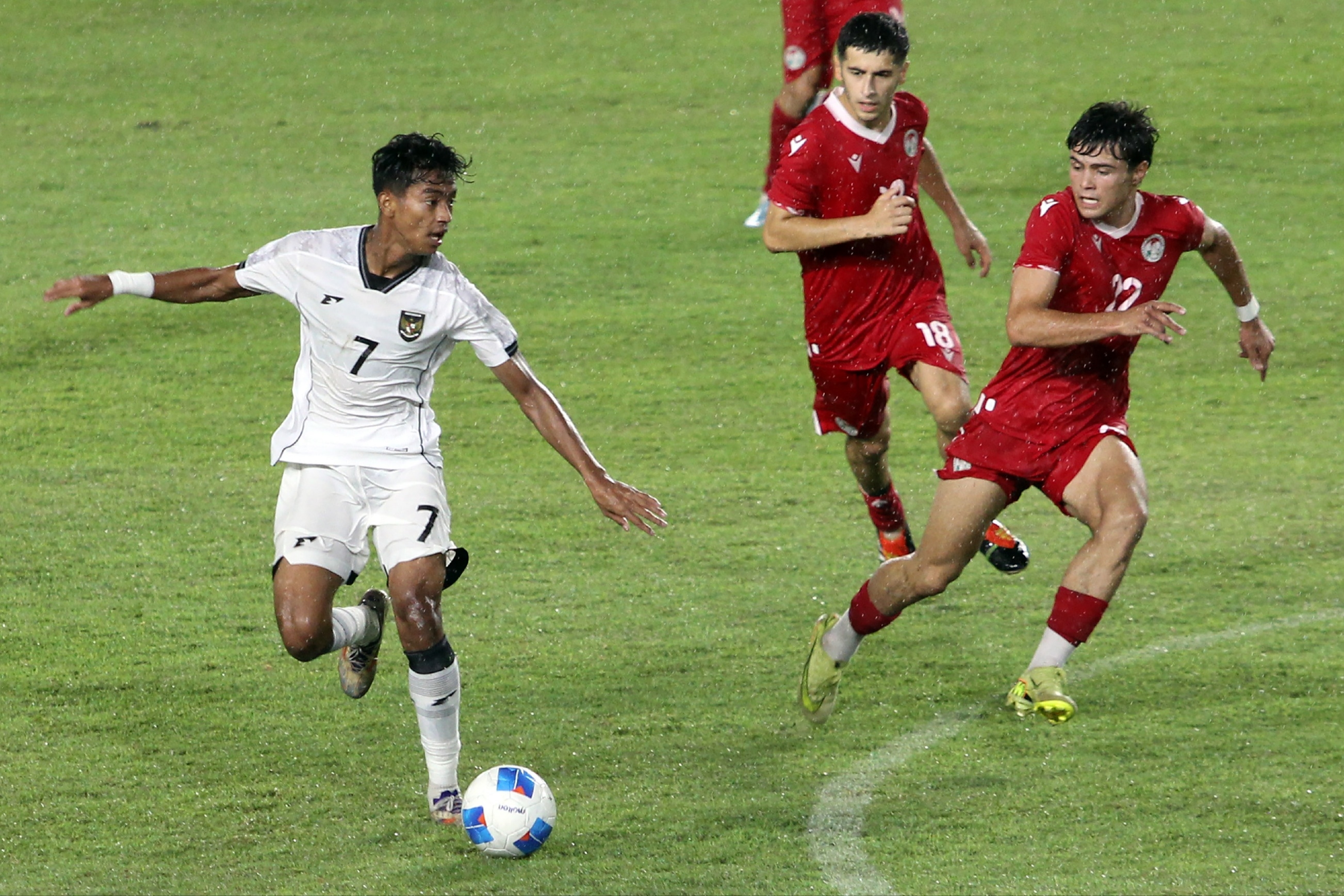 Piala Kemerdekaan: Timnas Indonesia U-17 Imbang Lawan Tajikistan di Laga Perdana