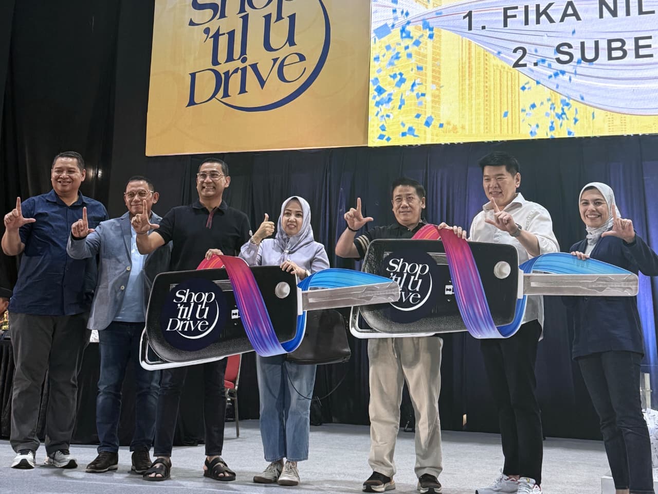 9.500 Warga Surabaya Meriahkan Puncak Undian Shop ‘Til U Drive, Kolaborasi Bank Mandiri dan Pakuwon Group