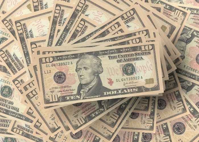 Ramalan Keuangan Zodiak 14 Agustus 2025: Aquarius, Taurus, Capricorn, dan Gemini