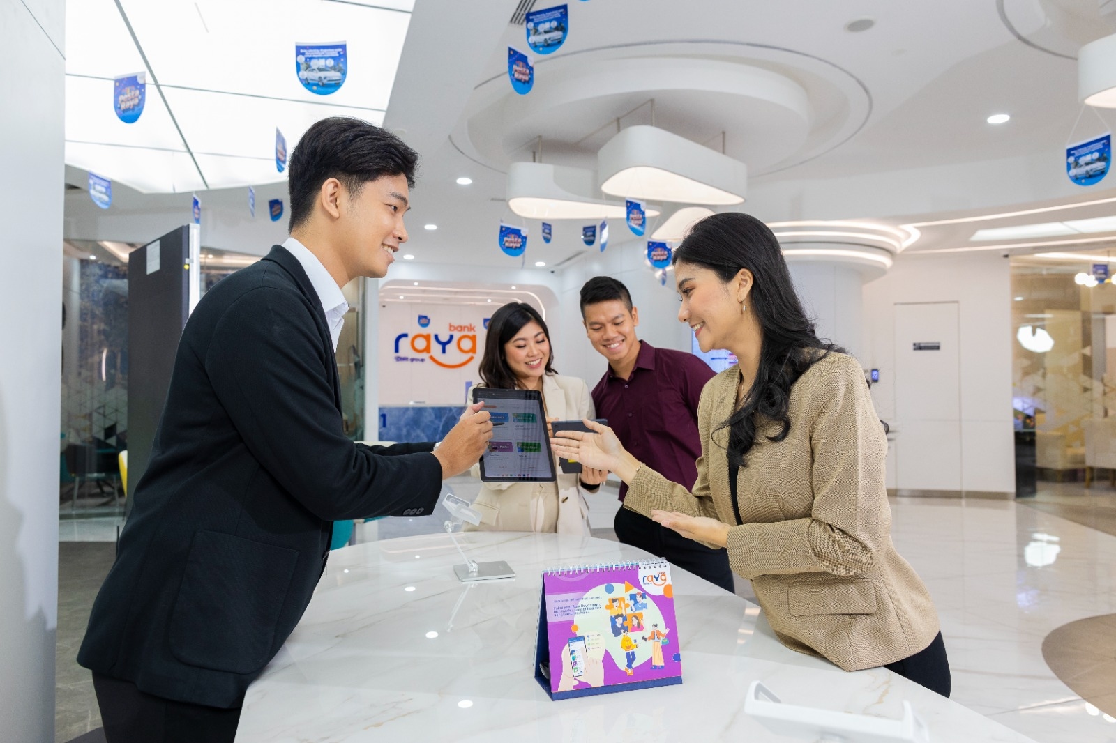 Perkuat Raya App dengan Fitur Inovatif, Bank Raya Raih Pertumbuhan Transaksi 42,7%