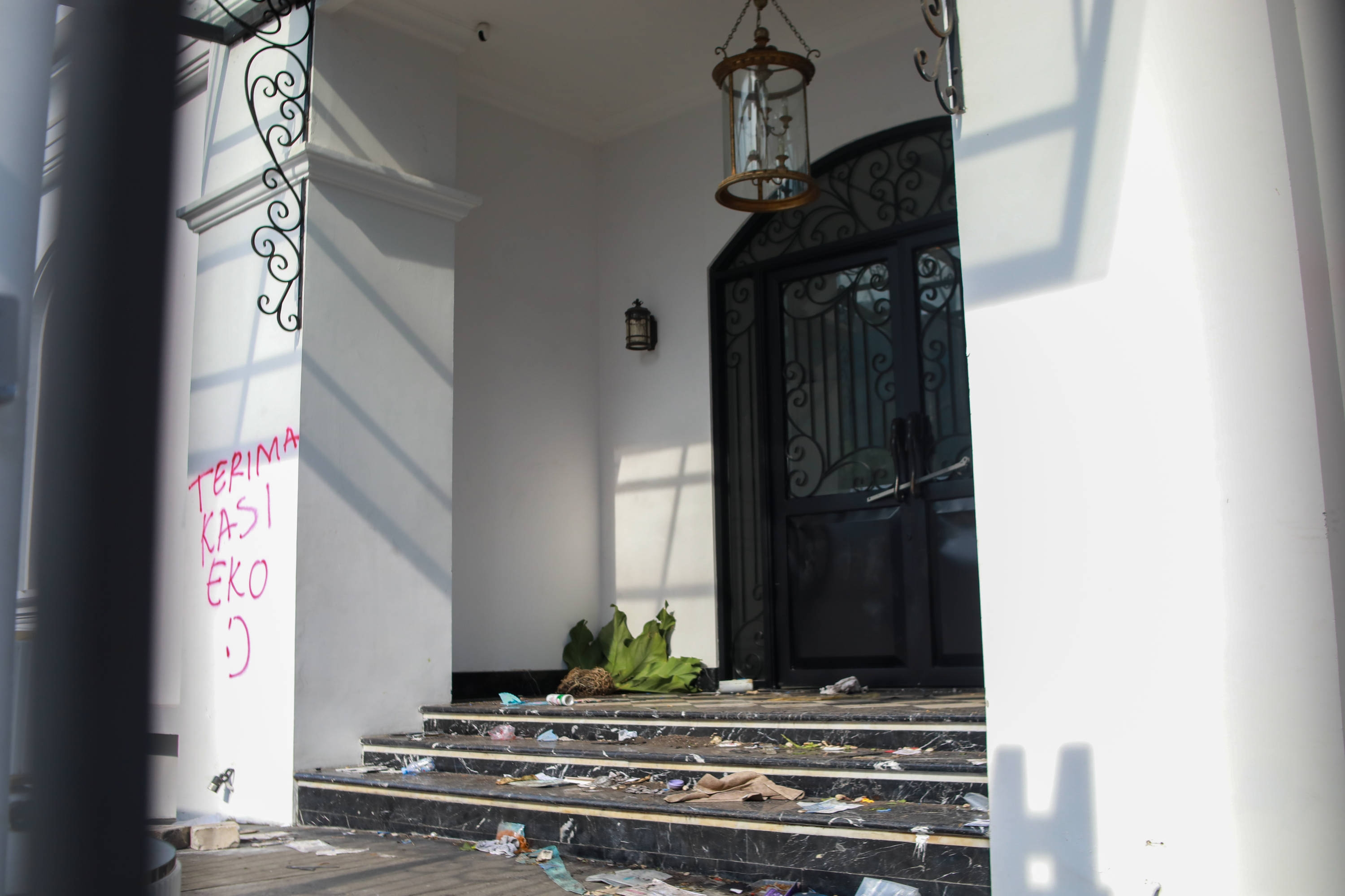 Imbas Rumah Dijarah, Eko Patrio Ngaku Sekarang Ngontrak