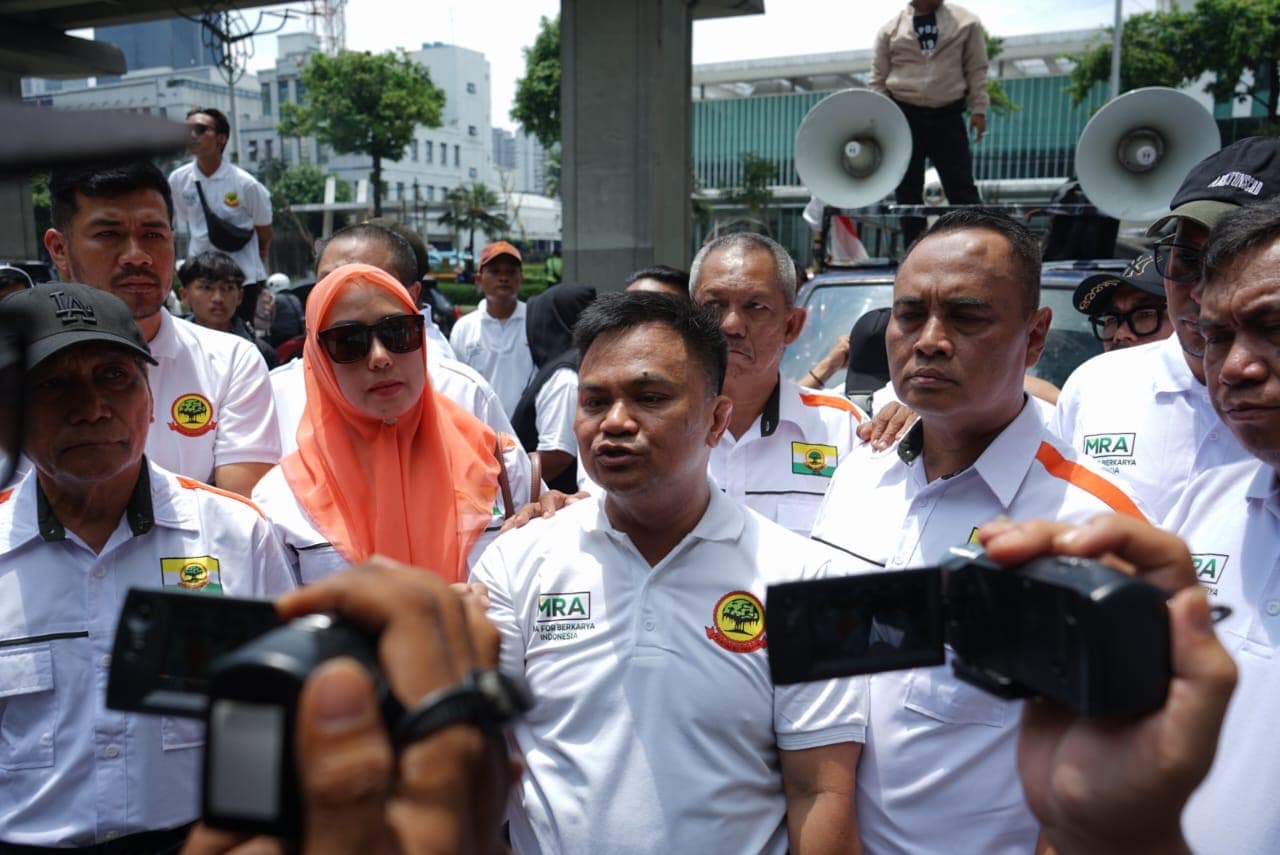 Ratusan Kader Partai Berkarya Demo di Kemenkum, Desak Menteri Sahkan Hasil Munas I