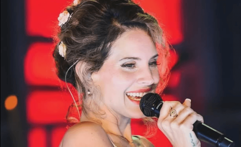 Lirik dan Makna Mendalam Lagu Video Games Karya Lana Del Rey