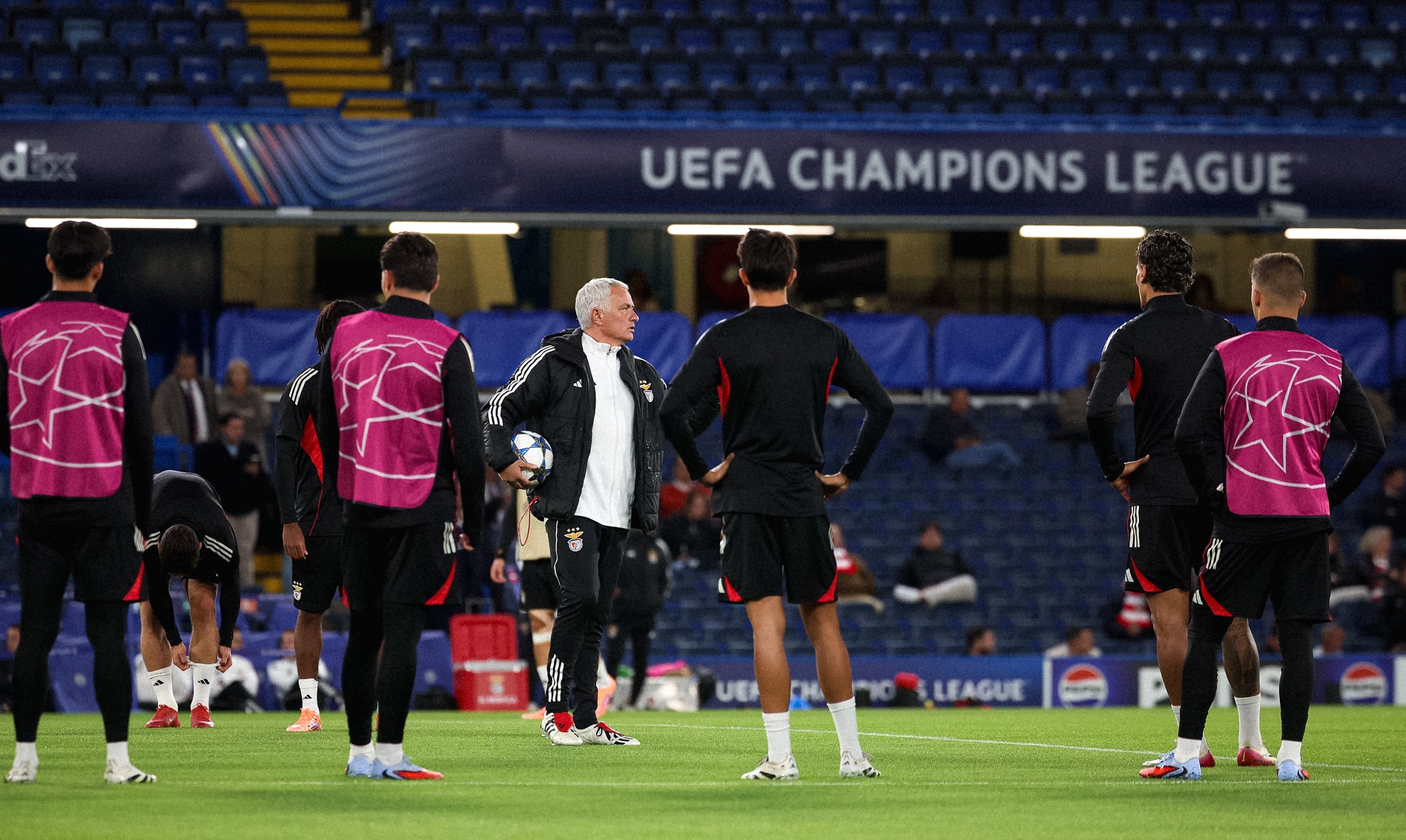 Prediksi Skor Chelsea vs Benfica: Mourinho Pasang 2 Gelandang Bertahan, Maresca Turunkan Garnacho