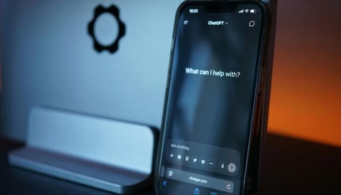 Cara Menjadi Pelatih AI: Skill Penting, Gaji, dan Peluang Karier