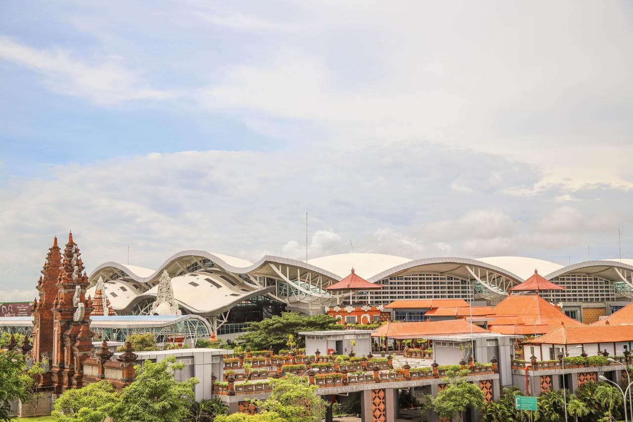 Bandara Ngurah Rai Kuatkan Konektivitas, Bali Raih Pulau Terbaik Asia 2025