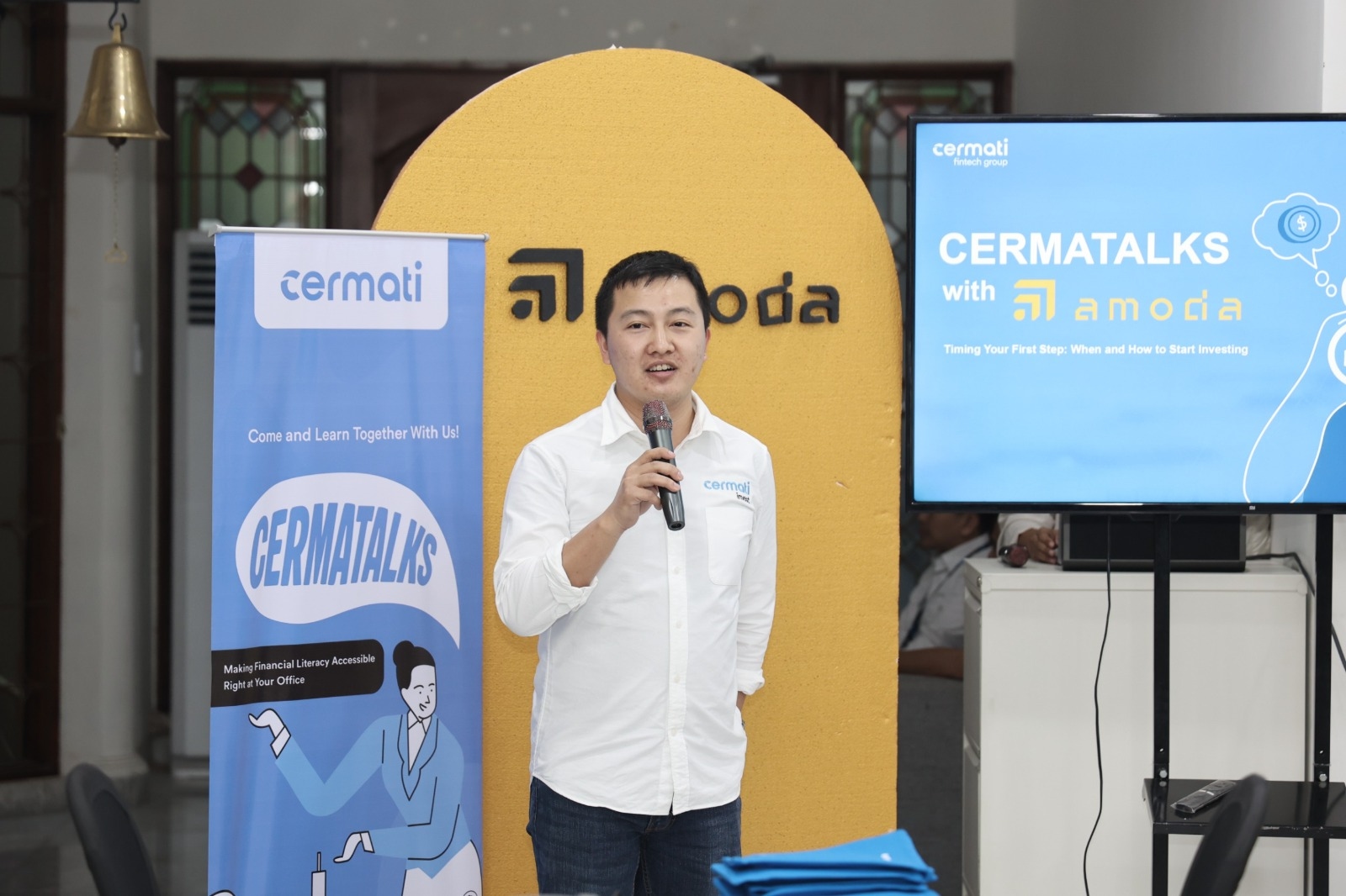 Cermati Fintech Group dan AMODA Dorong Literasi Finansial Lewat Cermatalks 2025