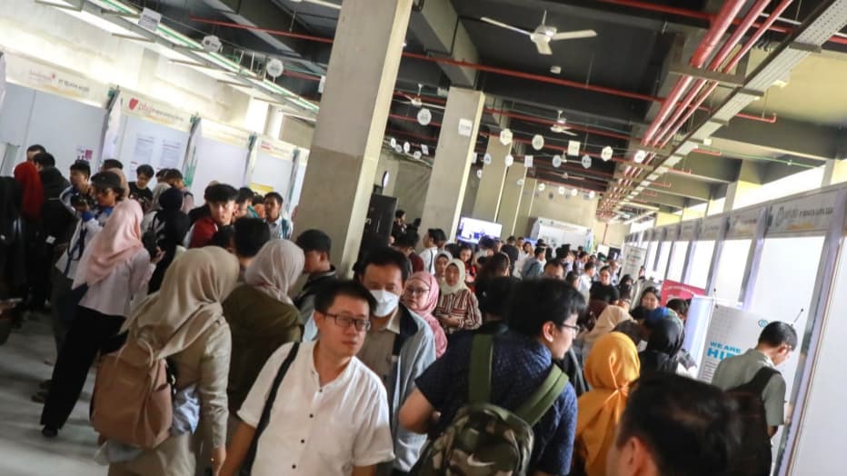 Ratusan Penyandang Disabilitas Serbu Job Fair di TIM, Cari Kesempatan Kerja di BUMD dan Swasta