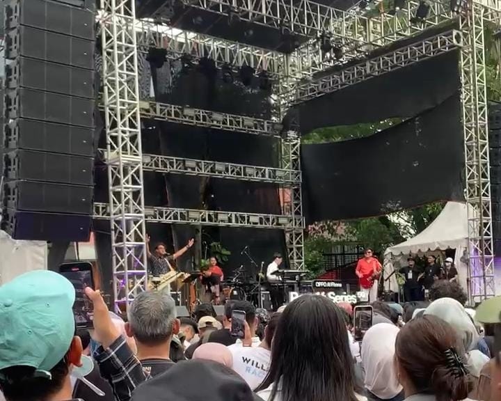 Penampilan Perdana Wijaya 80 di JGTC 2025 Disambut Meriah, Ardhito Pramono Guyon soal Mantan