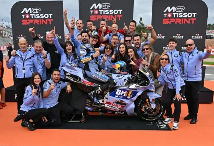 MotoGP Valencia: Alex Marquez Kuasai Sprint Race, Marco Bezzecchi Kunci Peringkat 3 Dunia
