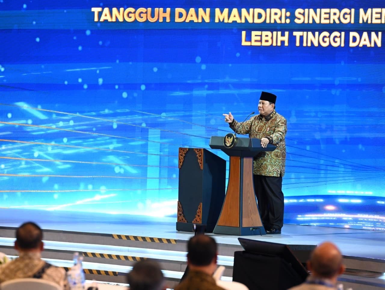 Prabowo Tekankan Kebijakan dan Langkah Nyata untuk Rakyat Miskin Harus Dipercepat