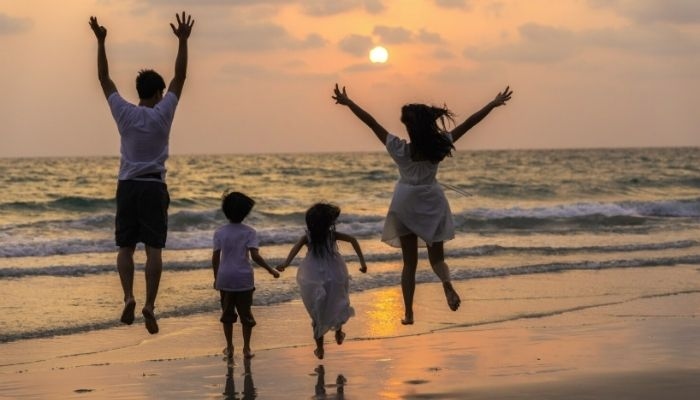 Ide Liburan Hemat Akhir Tahun 2025 Budget di Bawah 1 Juta, Cocok untuk Keluarga dan Pelajar