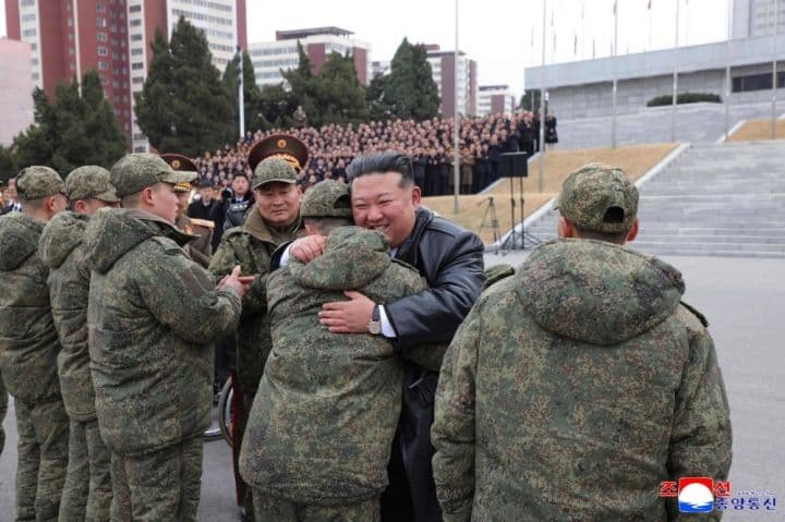 Kim Jong Un Sambut Pasukan Korea Utara yang Kembali dari Rusia