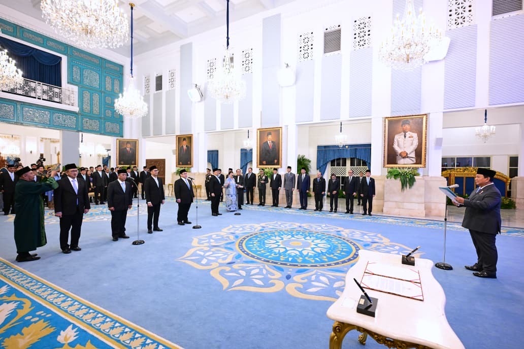 Prabowo Lantik 6 Duta Besar LBBP di Istana Negara, Ini Daftarnya