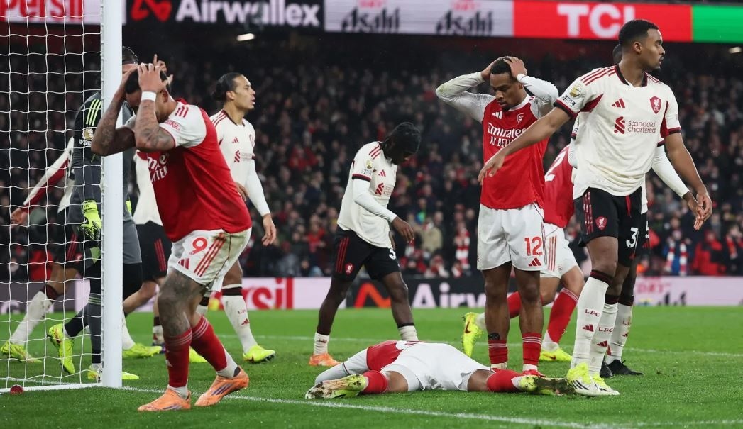 Klasemen Liga Inggris: Imbang Lawan Liverpool, Arsenal Tetap Unggul 6 Poin di Puncak