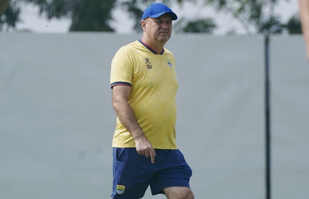 Persib vs Ratchaburi: Bojan Hodak Tegaskan Mental Pemainnya Stabil Pasca Kekalahan di Leg I