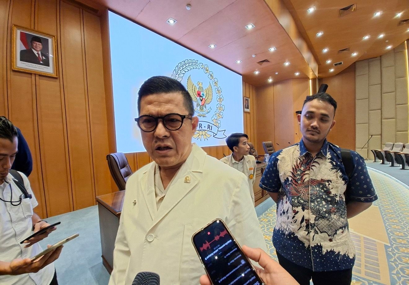 KKB Tembak Pesawat Smart Air, Pilot dan Kopilot Tewas, DPR: Pelaku Harus Dihukum Seberat-beratnya