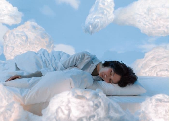 Kenapa Mimpi Terasa Nyata Saat Tidur Siang