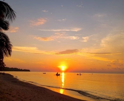 Kenapa Langit Berubah Warna Saat Matahari Terbenam? Ini Penjelasan Ilmiahnya
